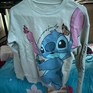 Women Blue and Pink Graphic Sweatshirt